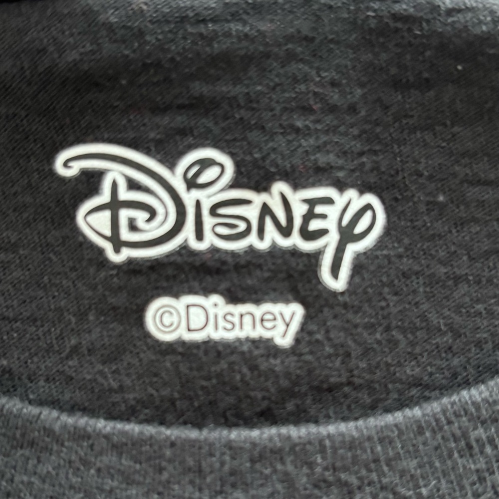 Disney Black Graphic Women's Tee with Witchy Villains Design. Size‎ M - Picture 7 of 9